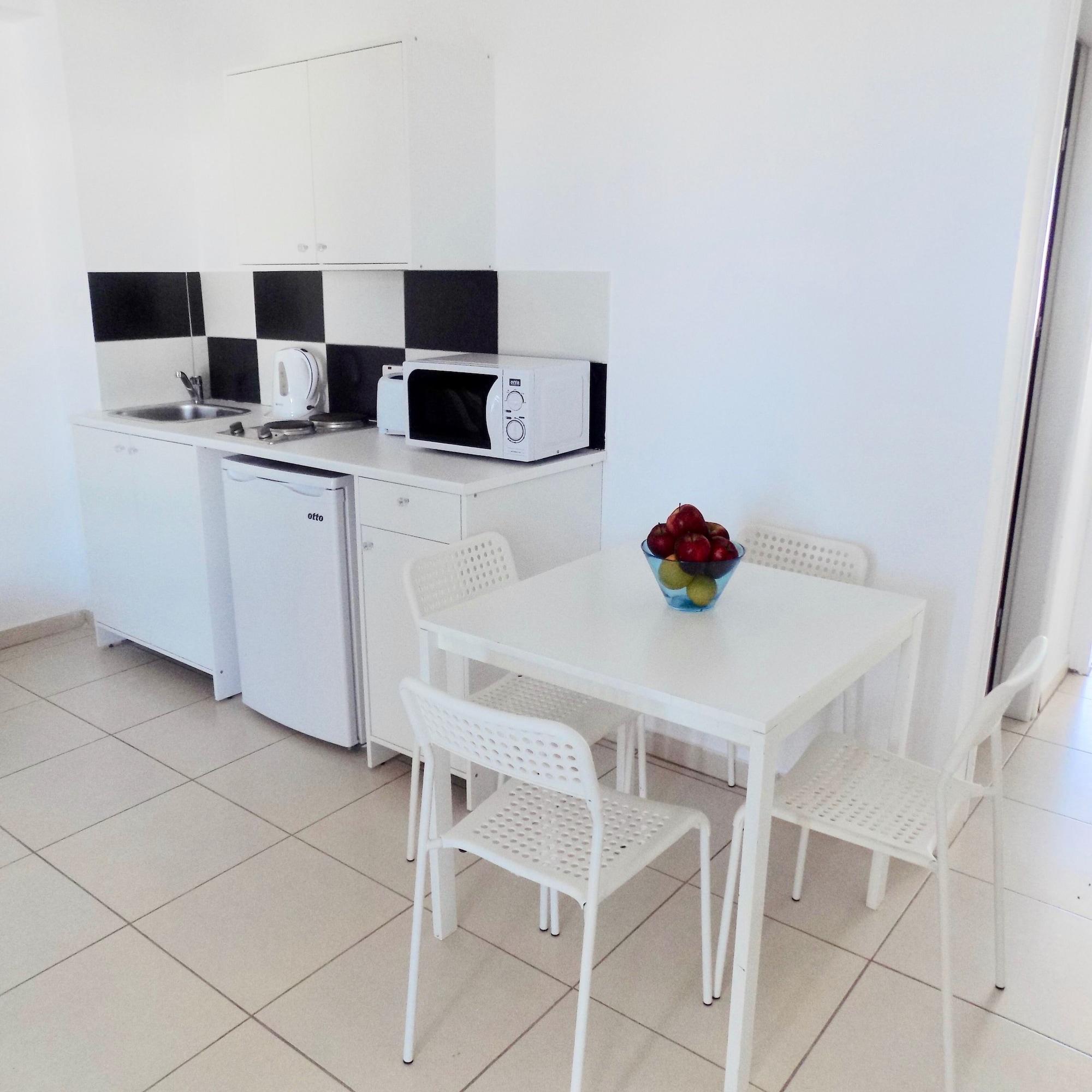 Margarita Napa Apartments Aya Napa Dış mekan fotoğraf