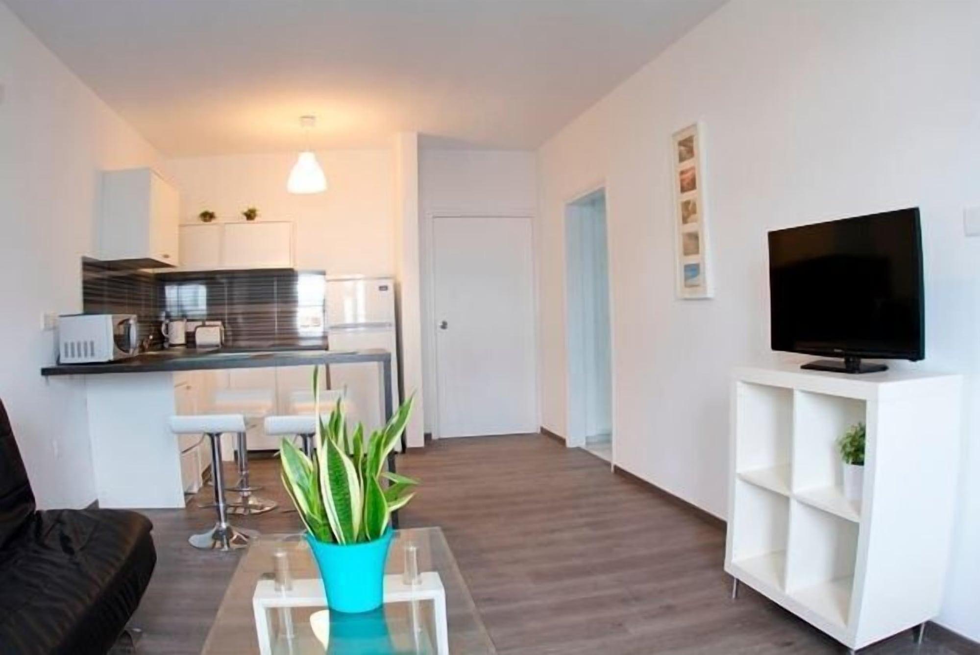 Margarita Napa Apartments Aya Napa Dış mekan fotoğraf