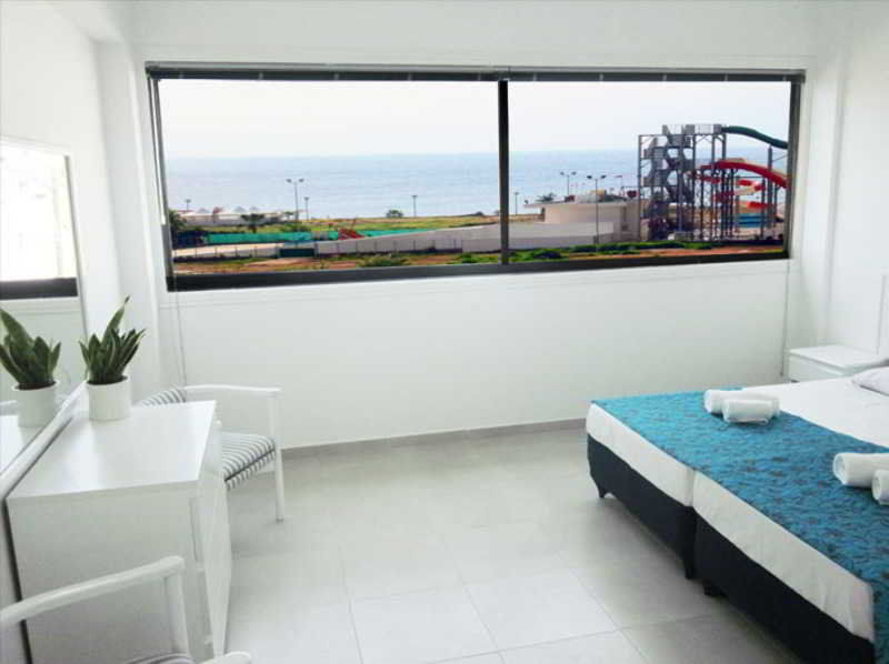 Margarita Napa Apartments Aya Napa Dış mekan fotoğraf
