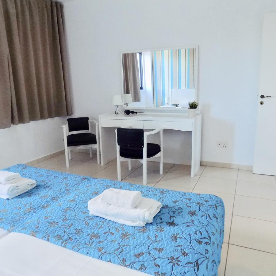 Margarita Napa Apartments Aya Napa Dış mekan fotoğraf